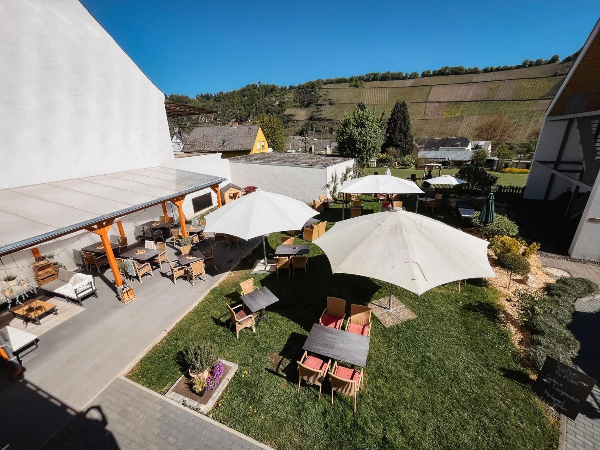 Hotel Restaurant Zur Marienburg Pünderich المظهر الخارجي الصورة